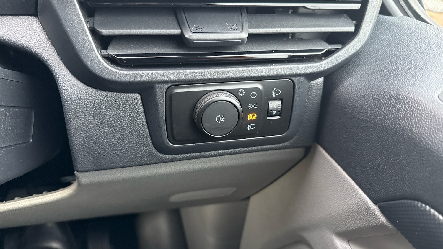 Used Ford Transit Custom 2024 for sale - 76363281: Photo 28