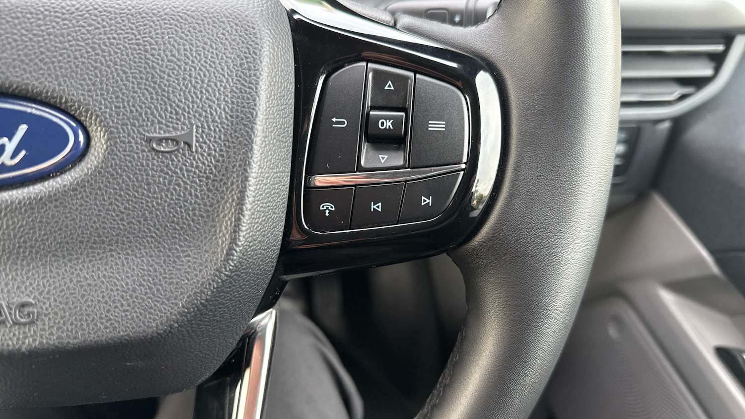 Used Ford Transit Custom 2024 for sale - 76363281: Photo 6