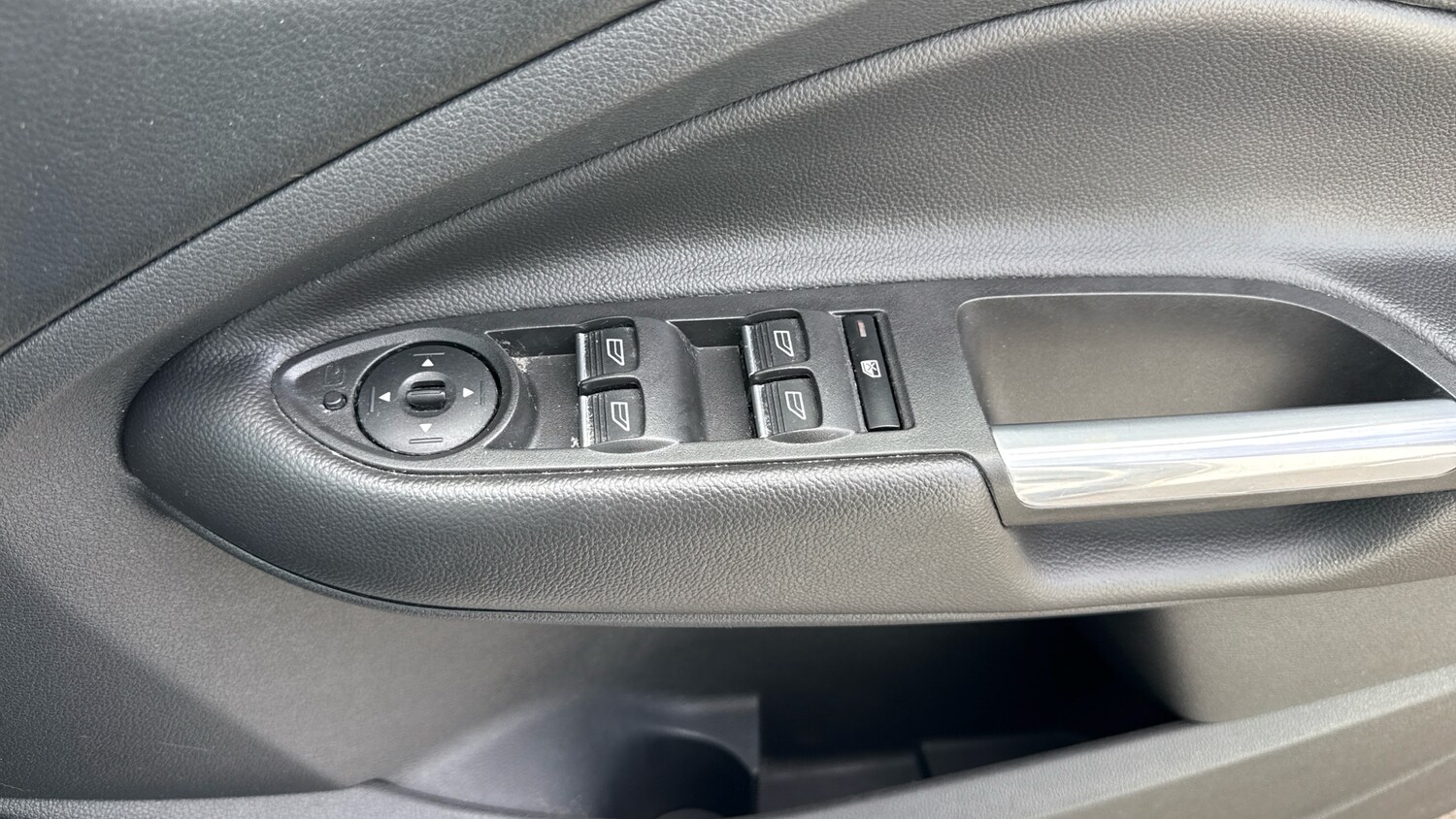 Used Ford Kuga 2017 for sale - 78038522: Photo 21