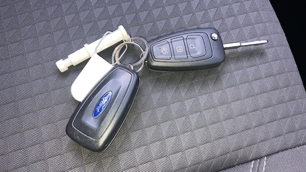 Used Ford C-Max 2017 for sale - 76055940: Photo 24