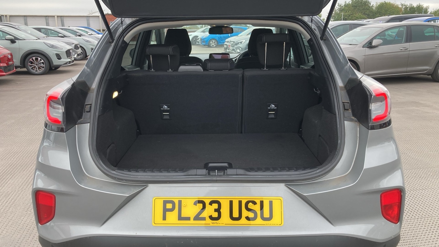Vehicle 29