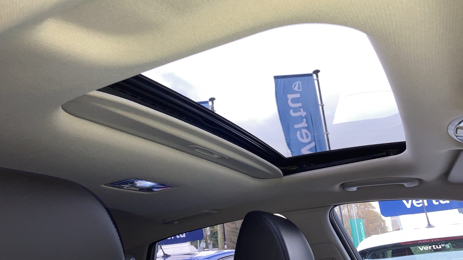 Used Hyundai KONA 2021 for sale - 77687904: Photo 14