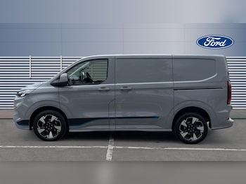 Used Ford Transit Custom 2025 for sale - 78641138: Photo