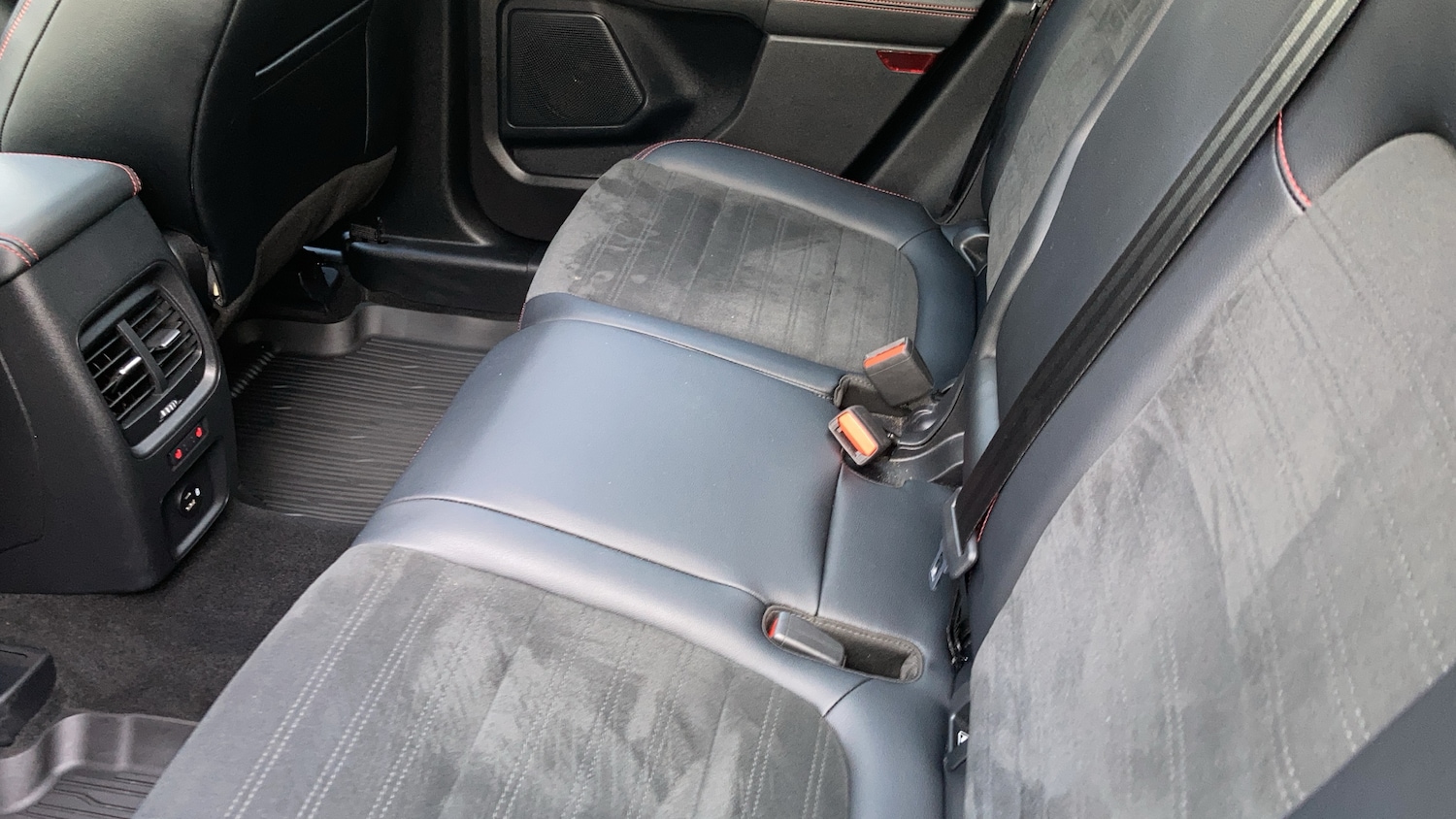 Used Ford Kuga 2023 for sale - 77201129: Photo 24