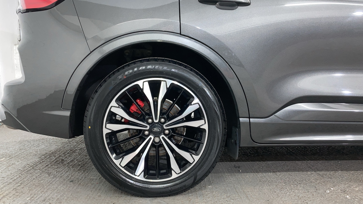 Used Ford Kuga 2023 for sale - 77201129: Photo 29