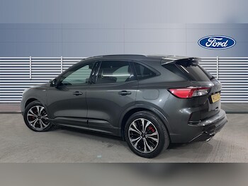 Used Ford Kuga 2023 for sale - 77201129: Photo