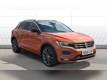 Used Volkswagen T-Roc 2018 for sale - 79457054: Photo