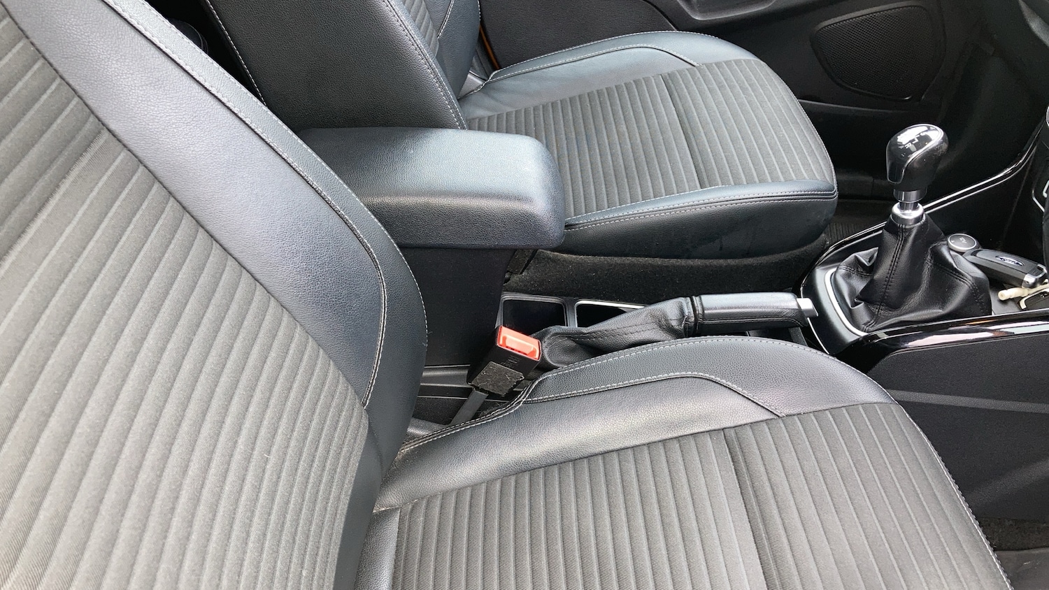 Used Ford Ecosport 2018 for sale - 76450231: Photo 14