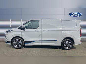 Used Ford Transit Custom 2025 for sale - 78692110: Photo
