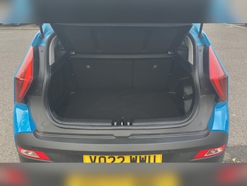 Used Hyundai BAYON 2022 for sale - 76777161: Photo