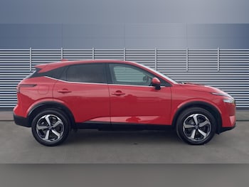 Used Nissan Qashqai 2023 for sale - 75870117: Photo