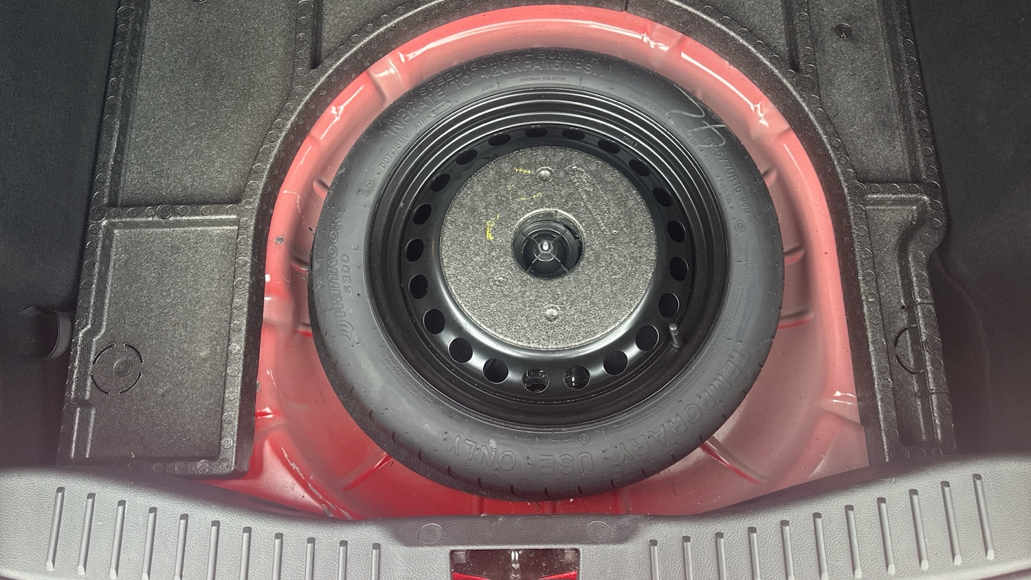 Used Ford Focus 2018 for sale - 77893160: Photo 29