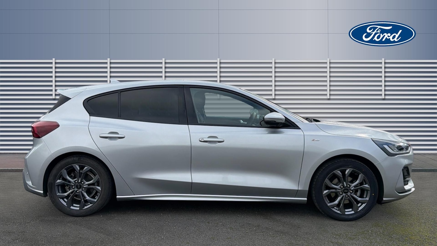 Used Ford Focus 2023 for sale - 77893164: Photo 4