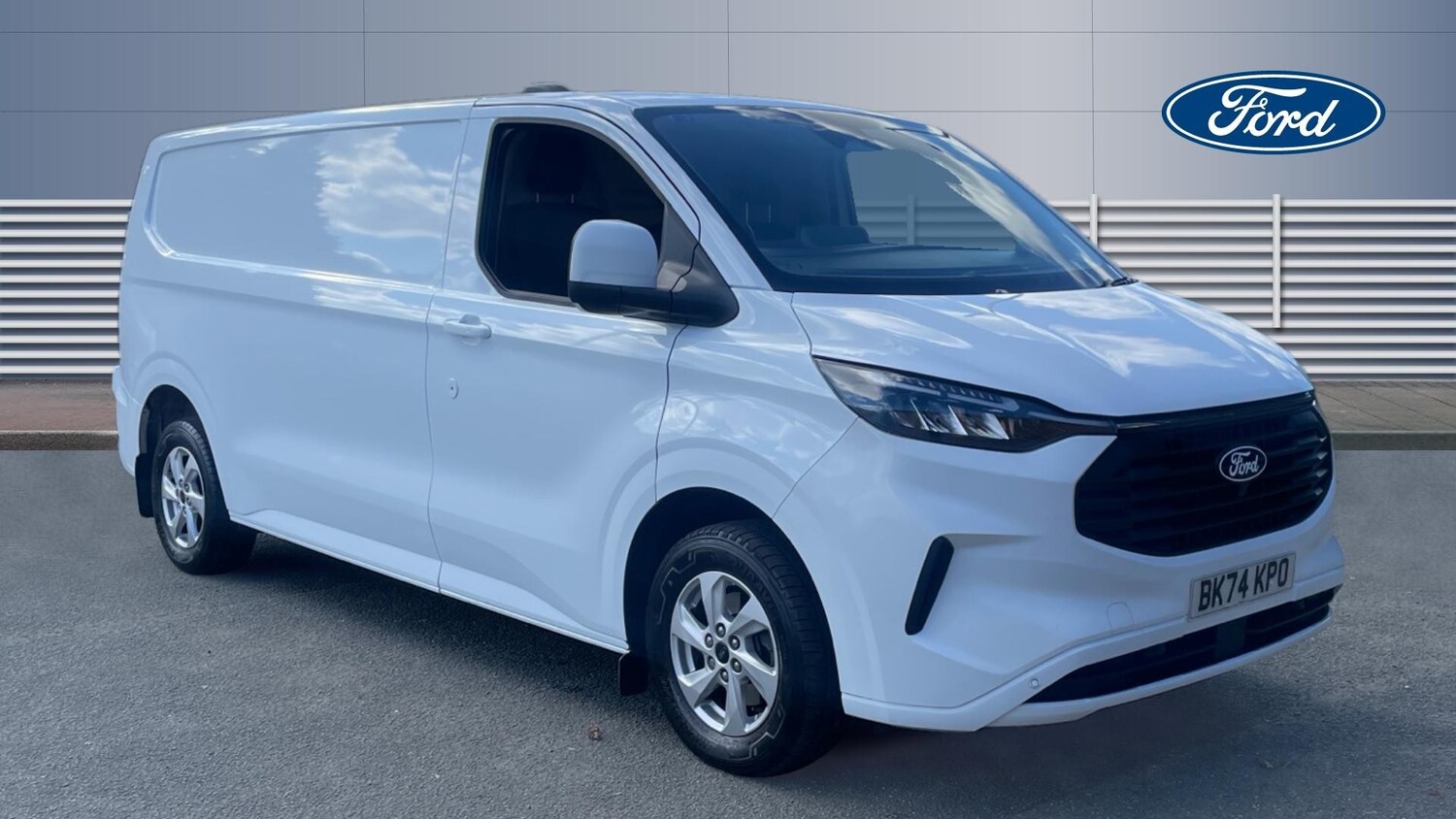 Used Ford Transit Custom 2024 for sale - 76035234: Photo 1