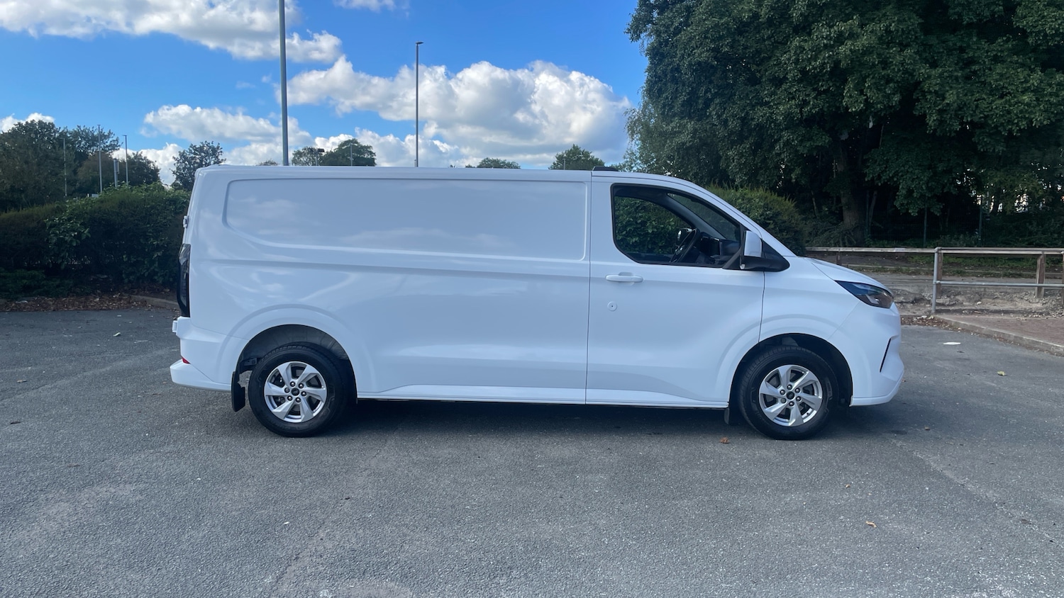 Used Ford Transit Custom 2024 for sale - 76035234: Photo 9