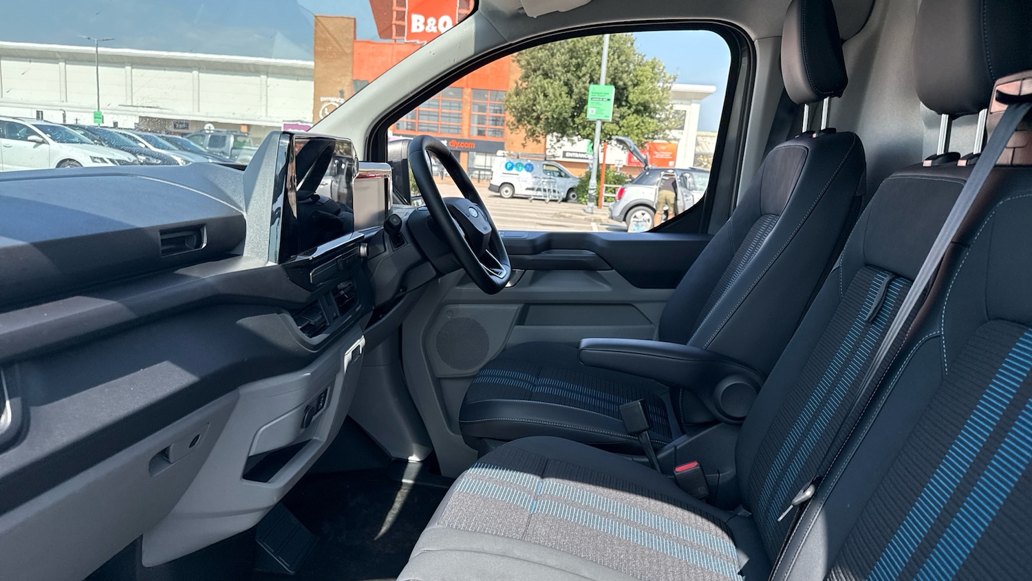 Used Ford Transit Custom 2024 for sale - 75995665: Photo 11
