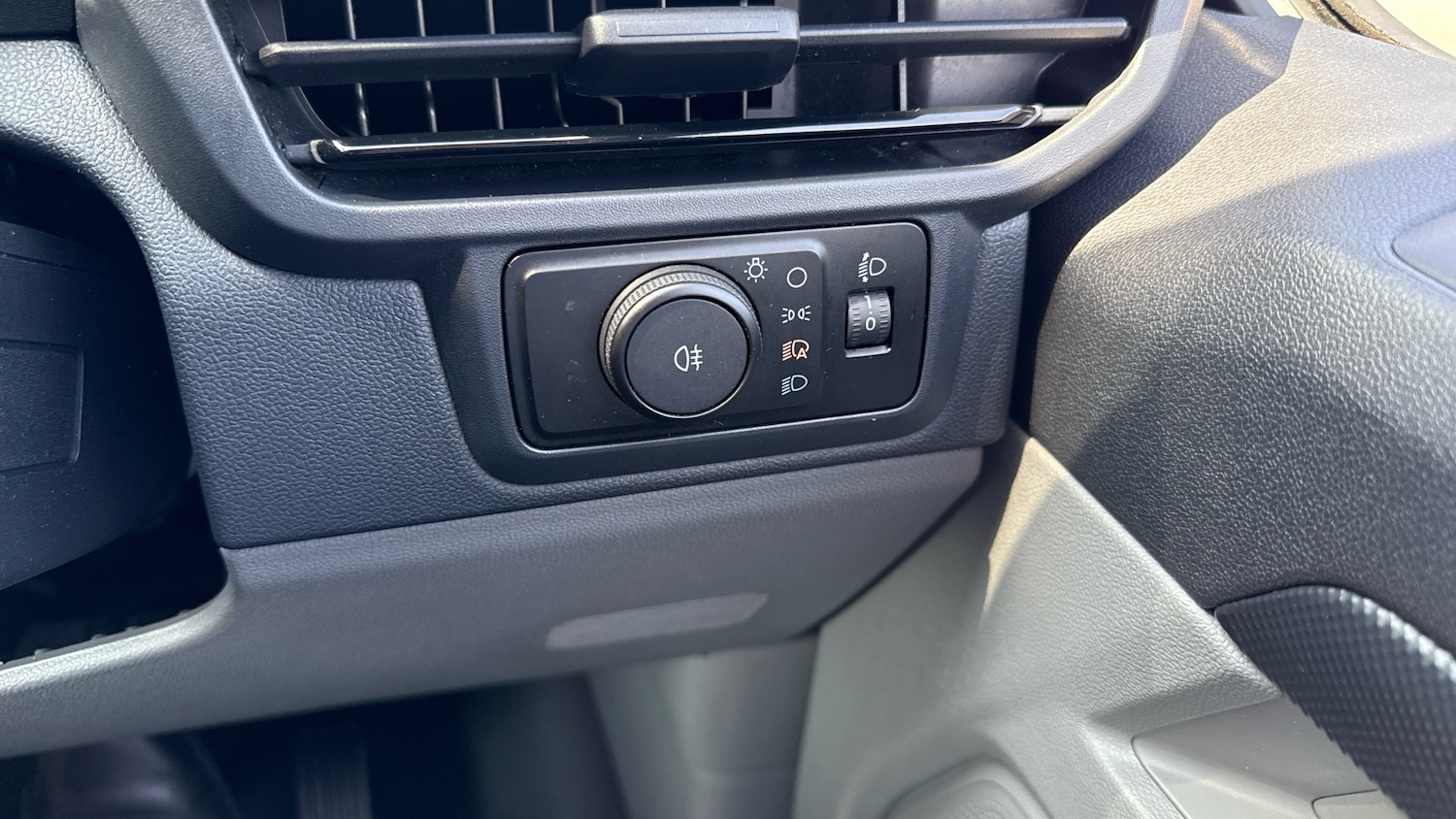 Used Ford Transit Custom 2024 for sale - 75995665: Photo 28