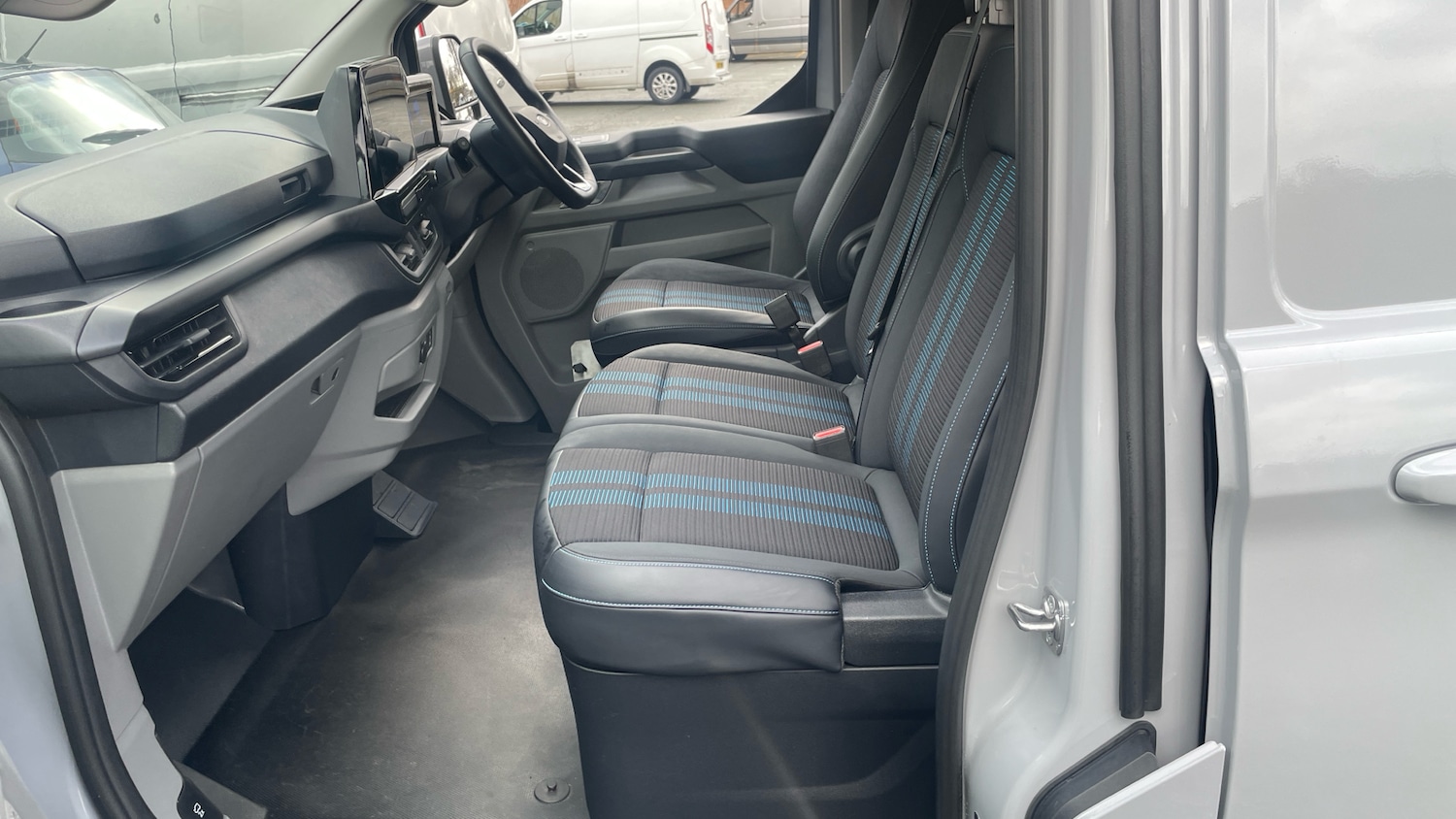 Used Ford Transit Custom 2025 for sale - 77834206: Photo 15