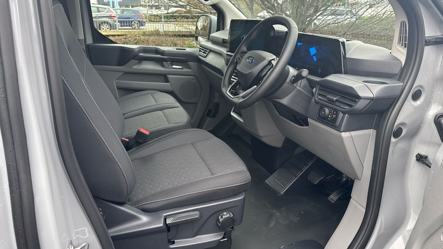 Used Ford Transit Custom 2025 for sale - 77789464: Photo 4