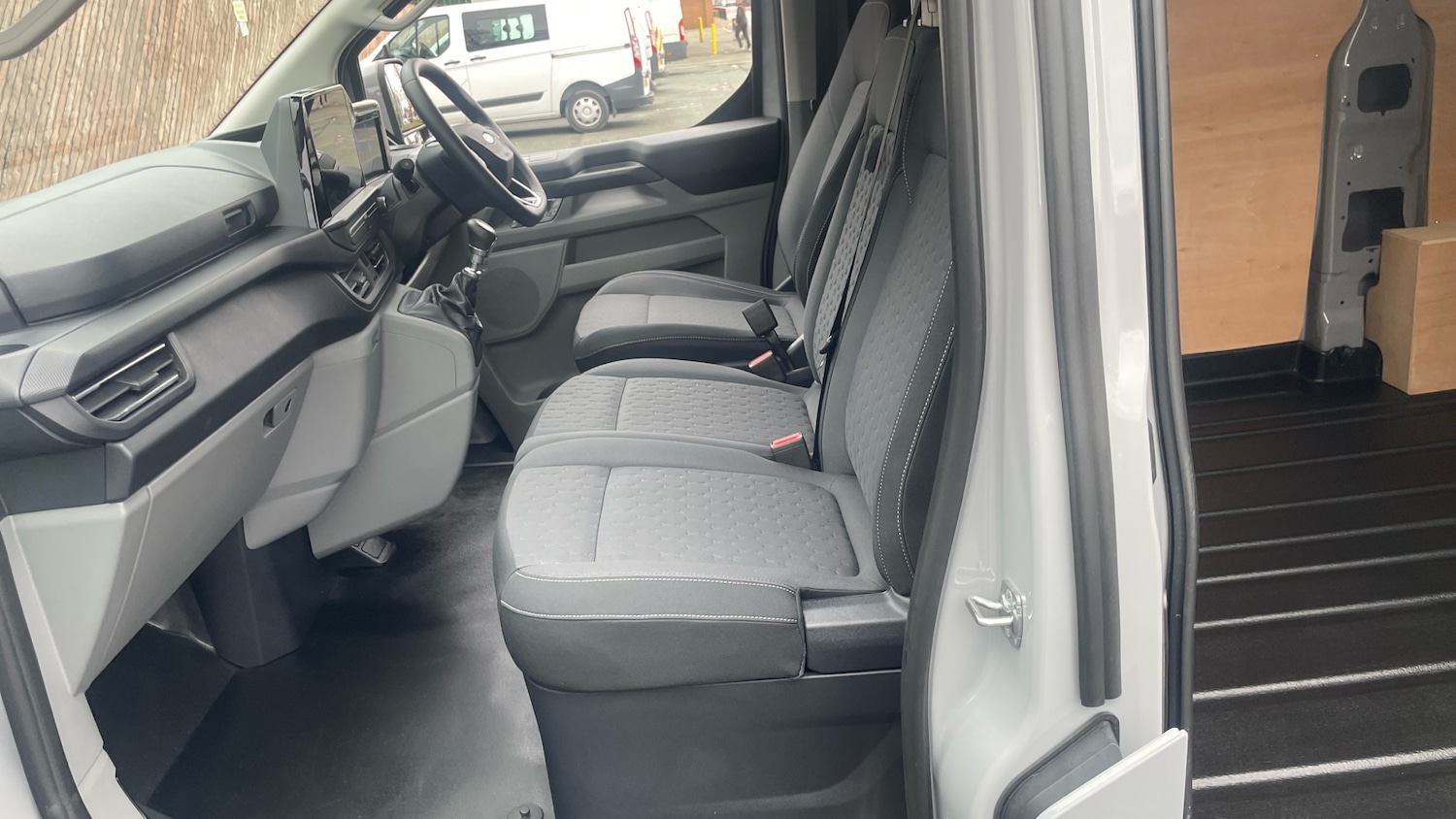Used Ford Transit Custom 2025 for sale - 78045437: Photo 14