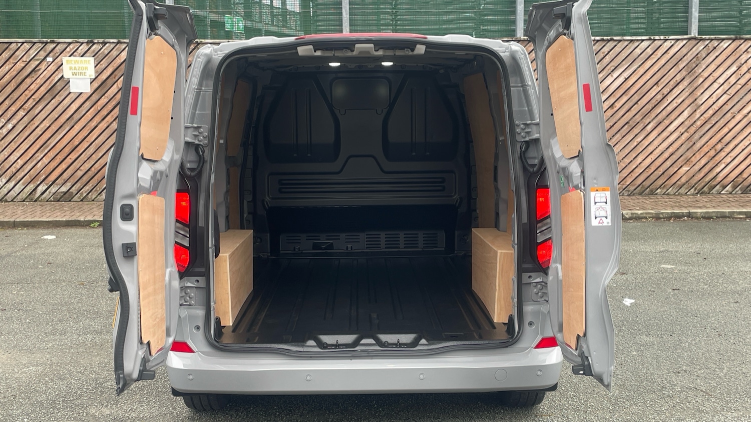 Used Ford Transit Custom 2025 for sale - 78045437: Photo 23