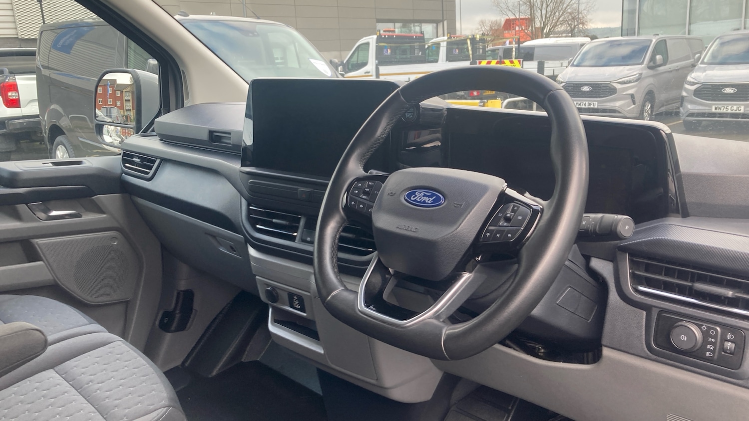 Used Ford Transit Custom 2024 for sale - 77675296: Photo 5