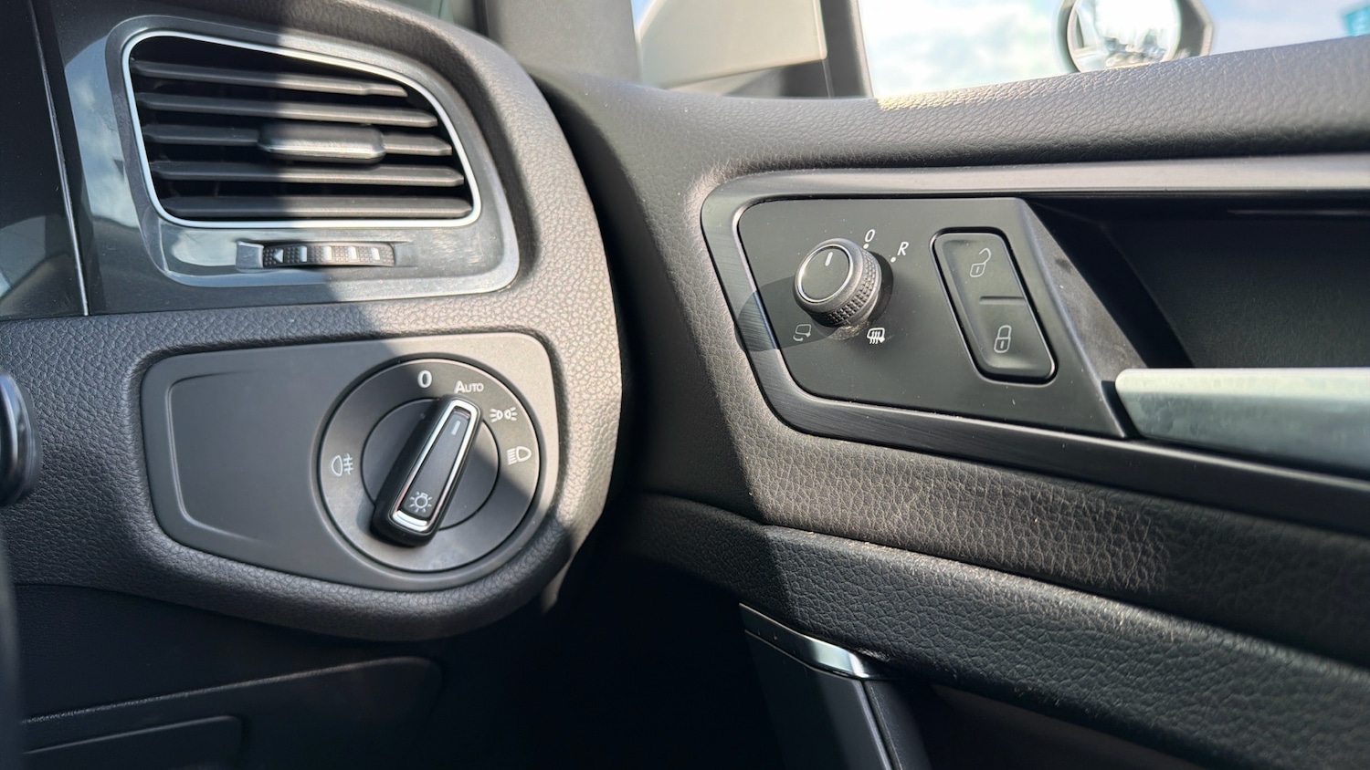 Used Volkswagen Golf 2020 for sale - 77774364: Photo 20