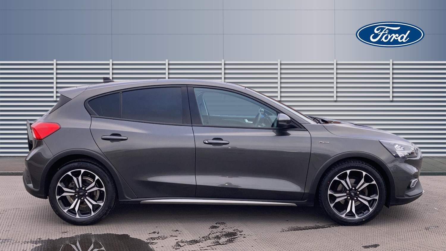 Used Ford Focus 2021 for sale - 76517886: Photo 4