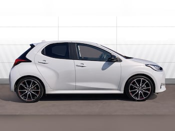 Used Toyota Yaris 2023 for sale - 79232419: Photo