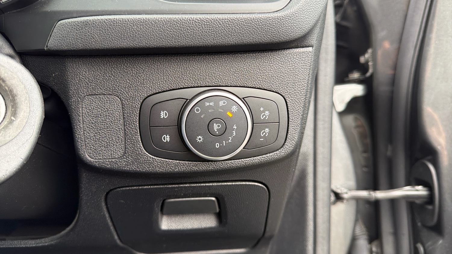 Used Ford Focus 2019 for sale - 78097983: Photo 19