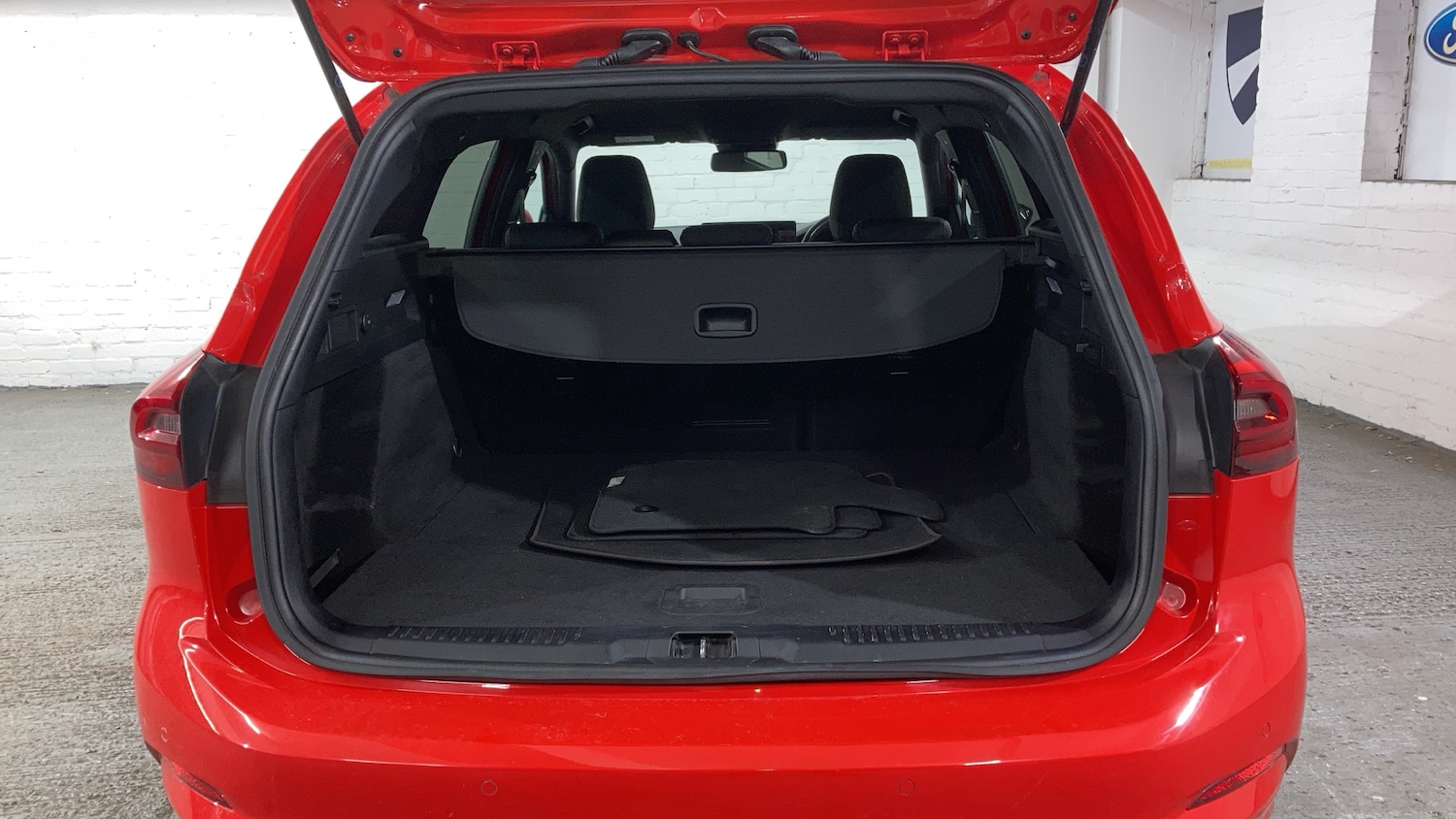 Used Ford Focus 2022 for sale - 77046125: Photo 24