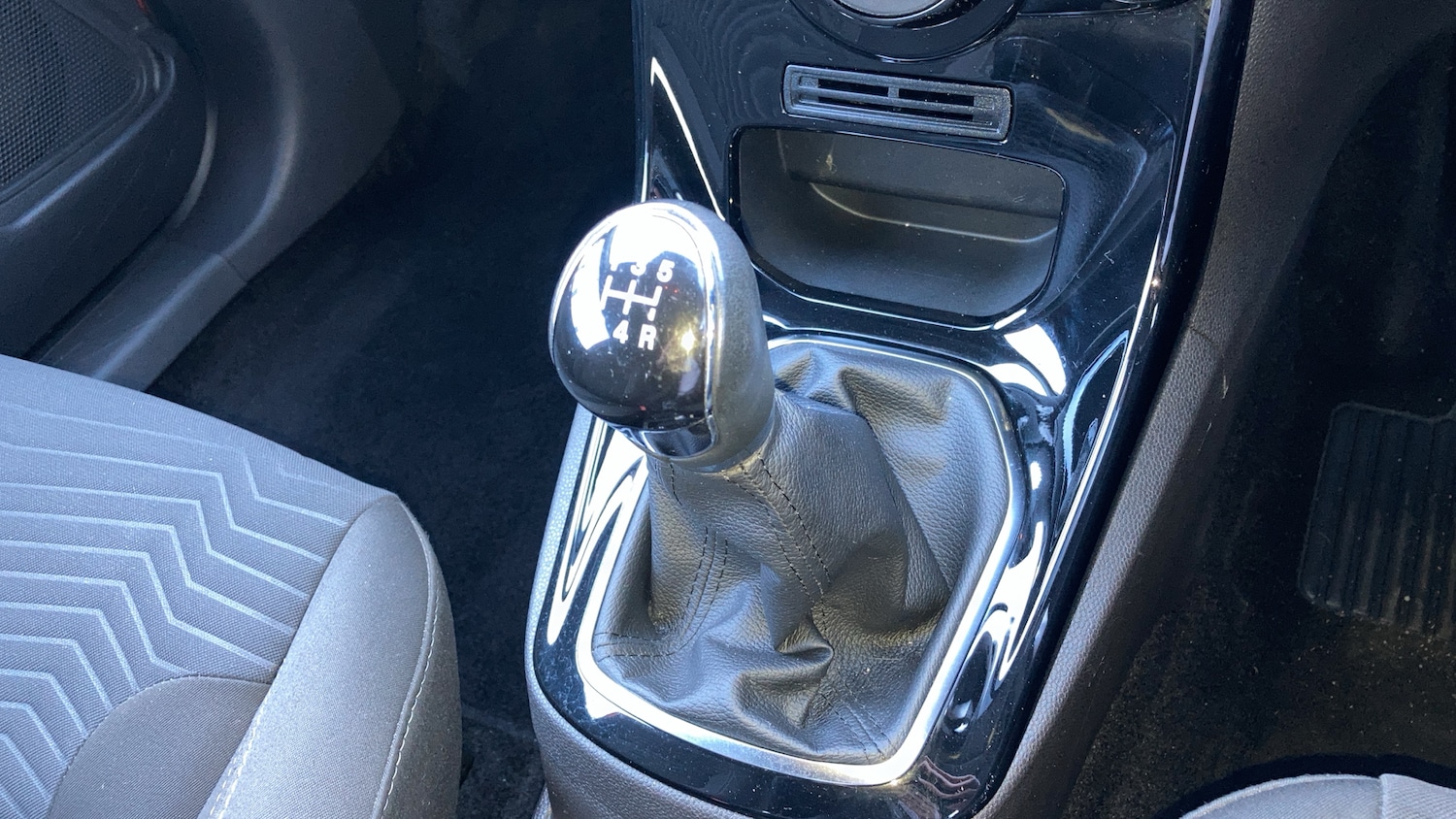 Used Ford Fiesta 2016 for sale - 76882292: Photo 13