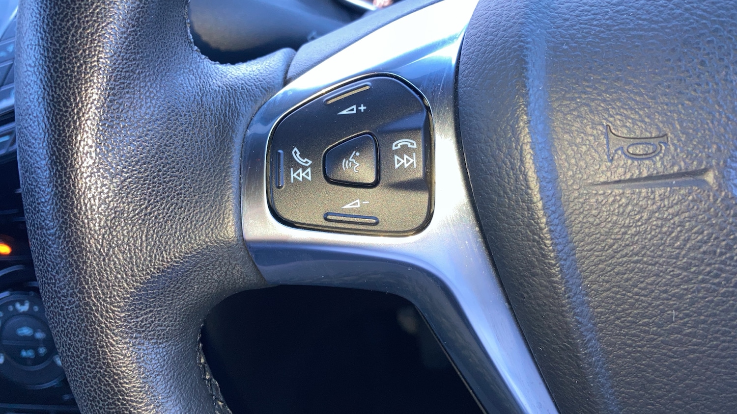 Used Ford Fiesta 2016 for sale - 76882292: Photo 16