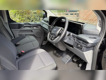 Used Ford Tourneo Custom 2026 for sale - 78155230: Photo