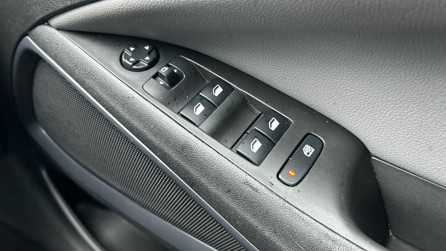 Used Vauxhall Crossland X 2020 for sale - 77264269: Photo 24