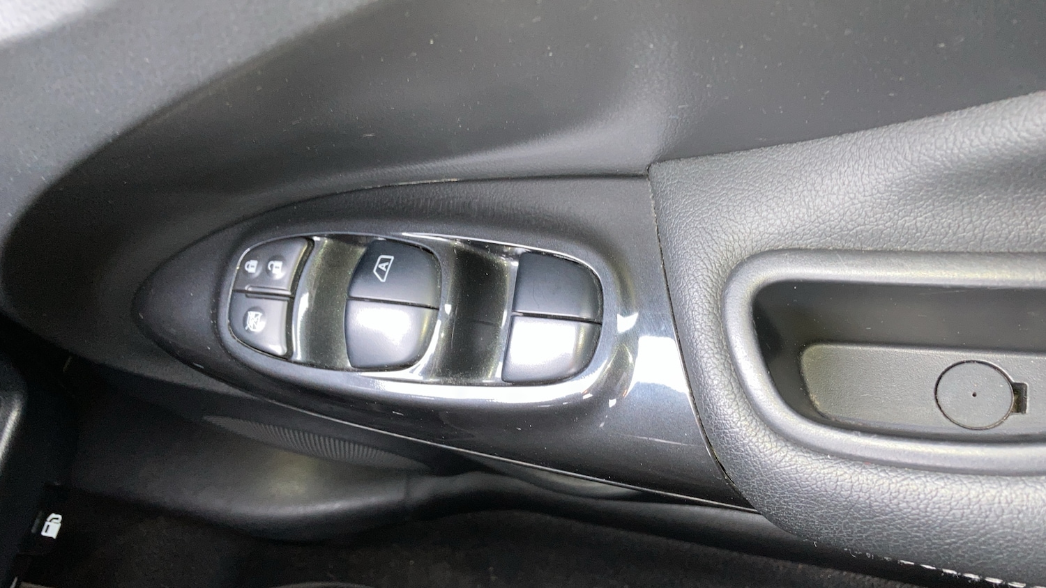 Used Nissan Juke 2019 for sale - 77687900: Photo 21