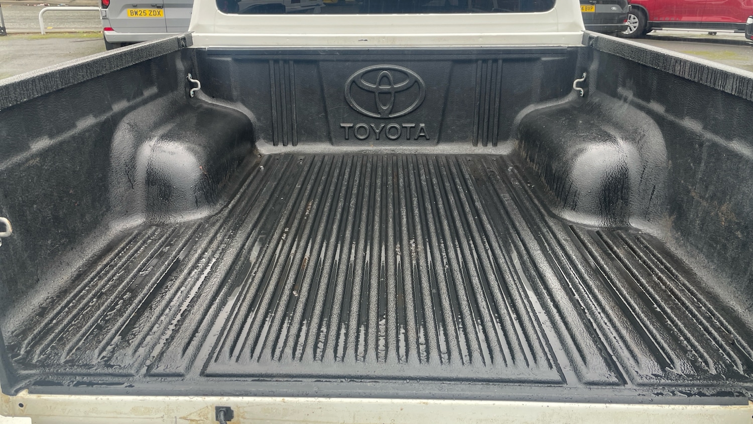Used Toyota Hilux 2022 for sale - 77945306: Photo 24