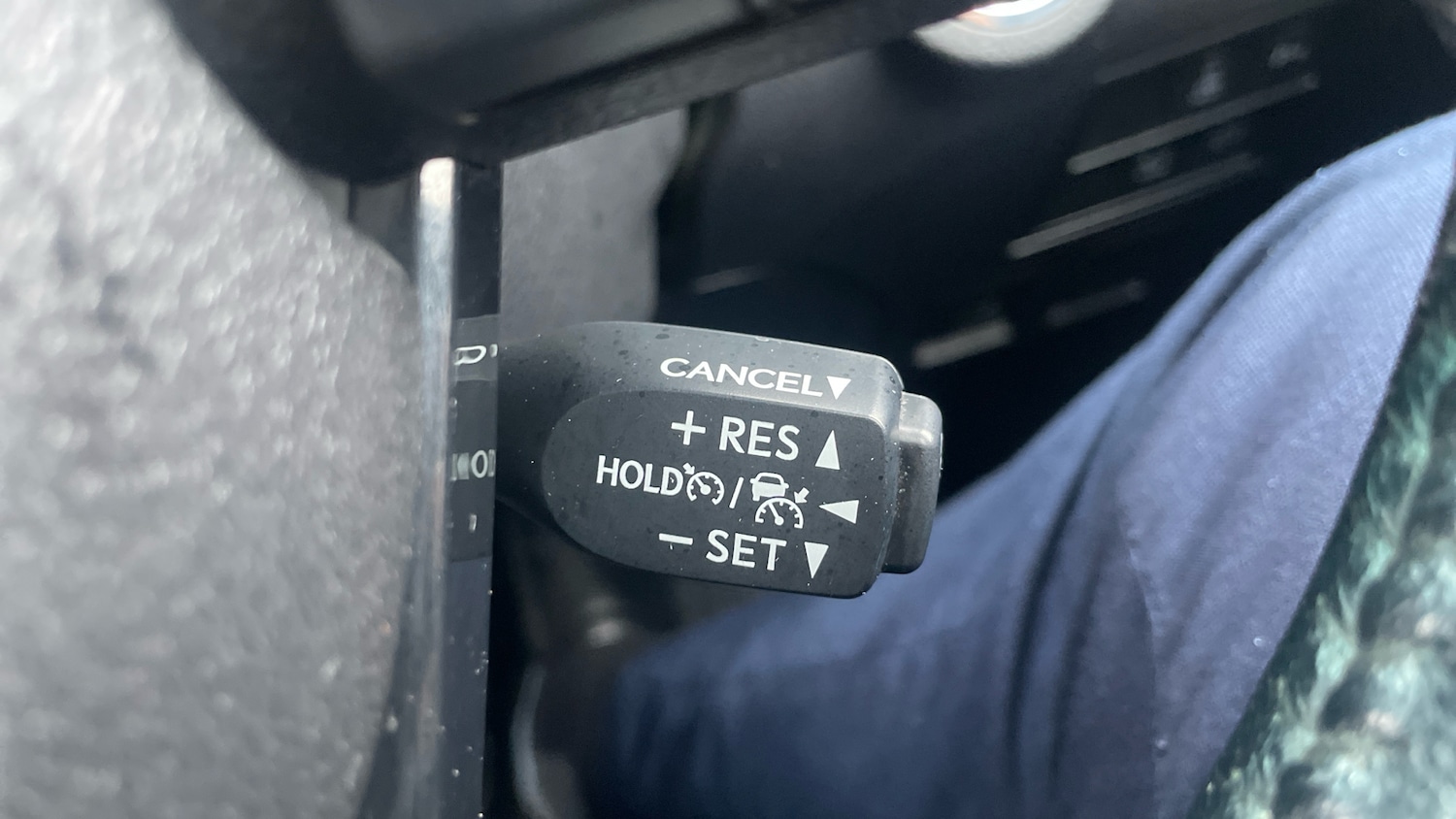 Used Toyota Hilux 2022 for sale - 77945306: Photo 29