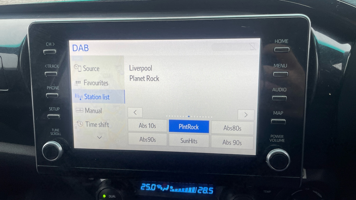 Used Toyota Hilux 2022 for sale - 77945306: Photo 33