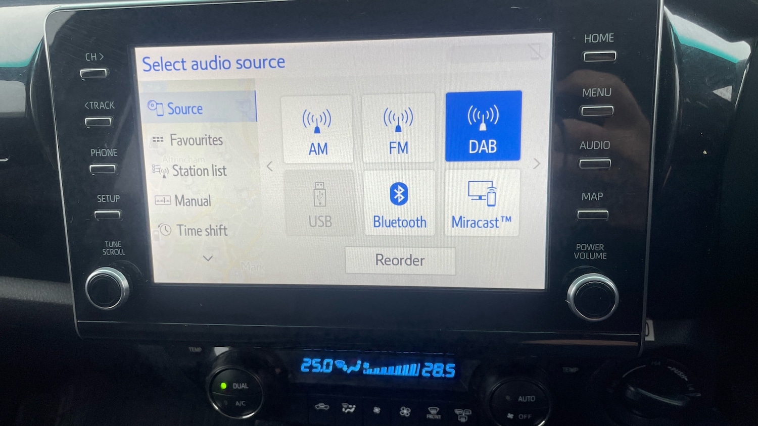 Used Toyota Hilux 2022 for sale - 77945306: Photo 34