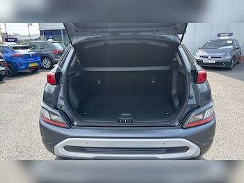 Used Hyundai KONA 2023 for sale - 78991933: Photo