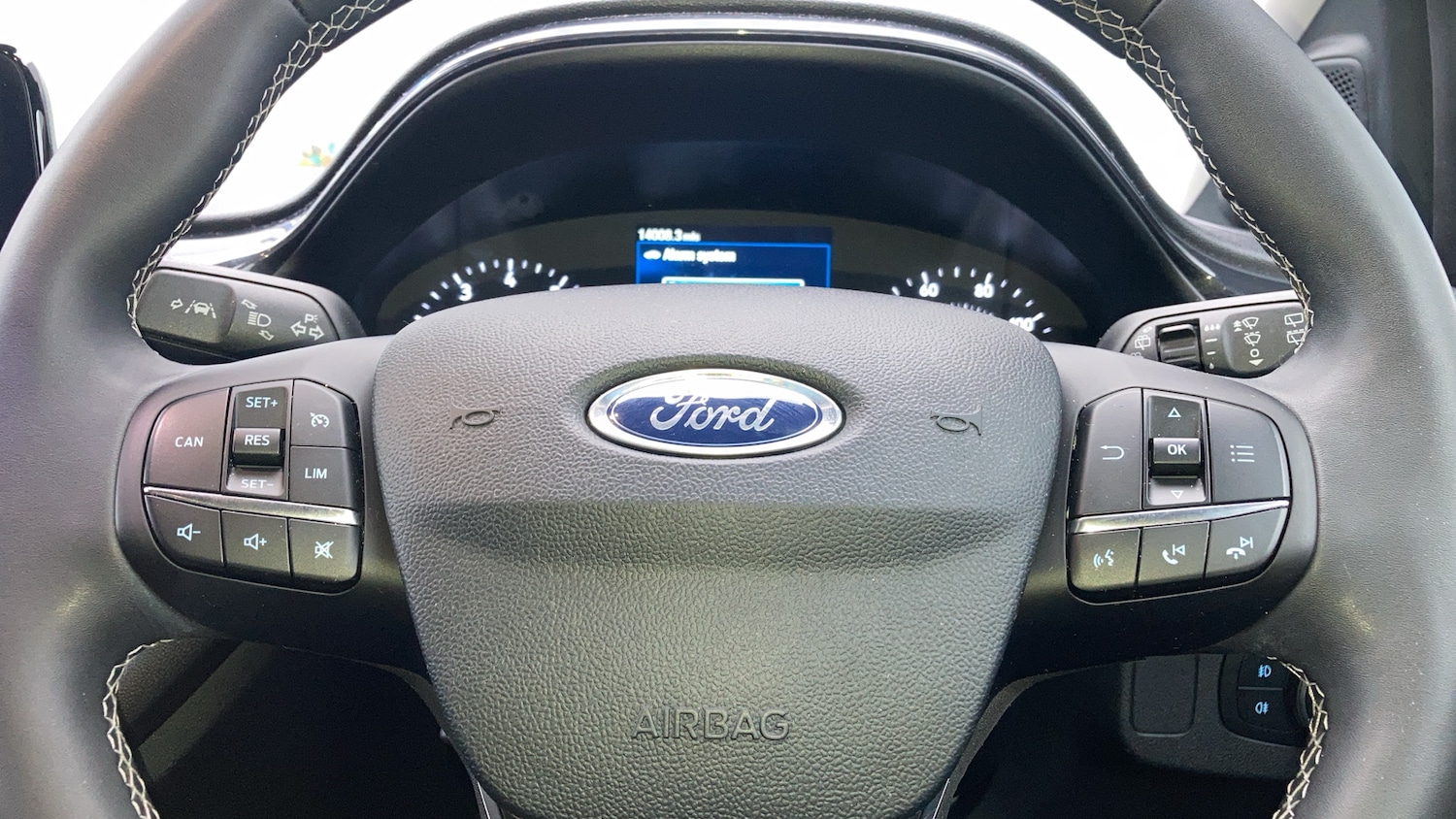 Used Ford Puma 2023 for sale - 76653082: Photo 32