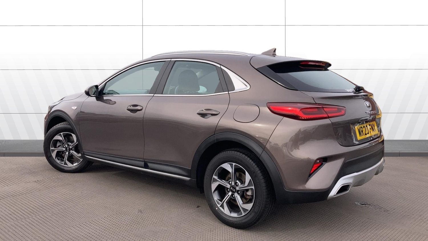 Used Kia XCeed 2020 for sale - 76120125: Photo 2