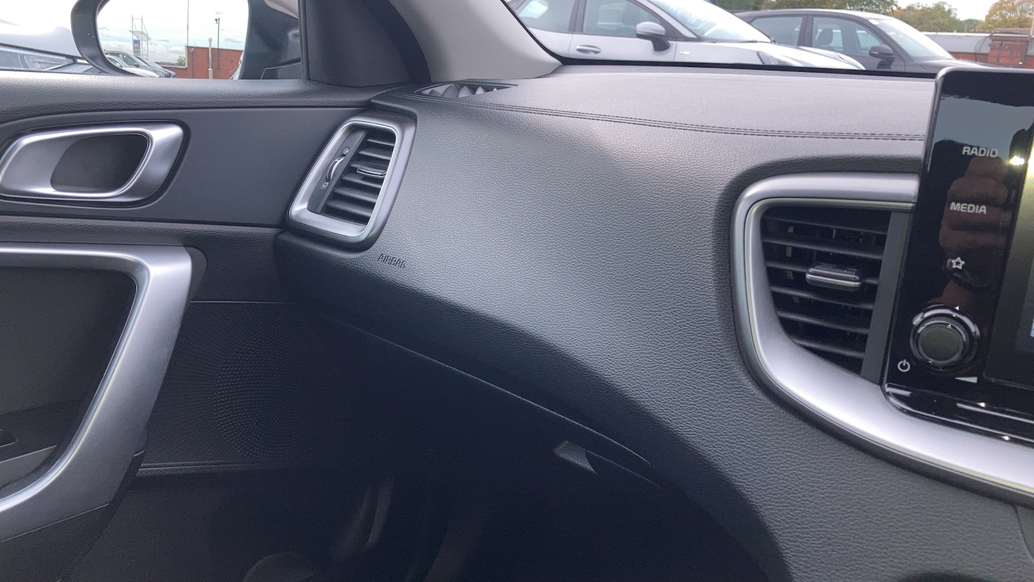 Used Kia XCeed 2020 for sale - 76120125: Photo 7