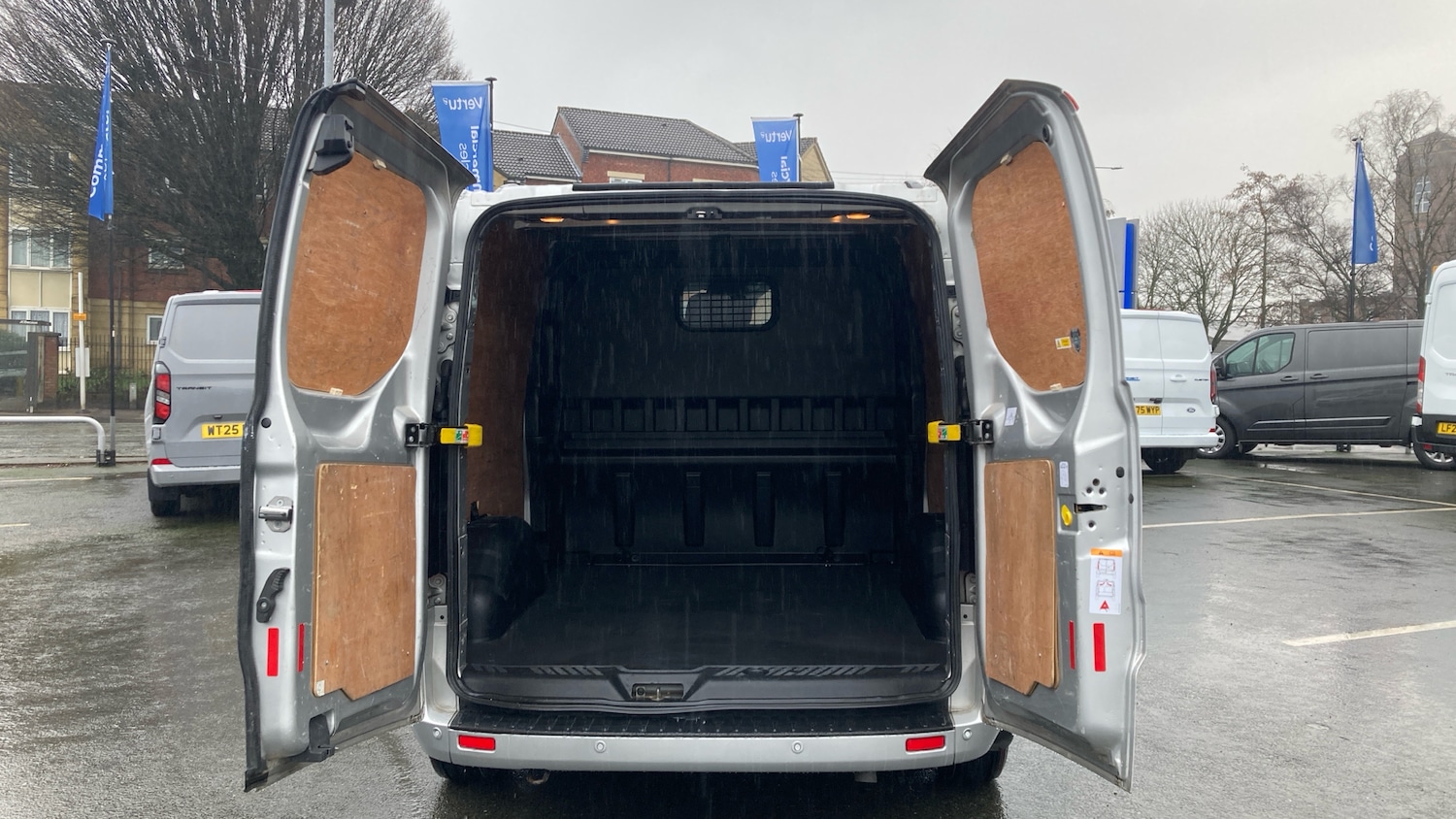 Used Ford Transit Custom 2019 for sale - 77528042: Photo 24