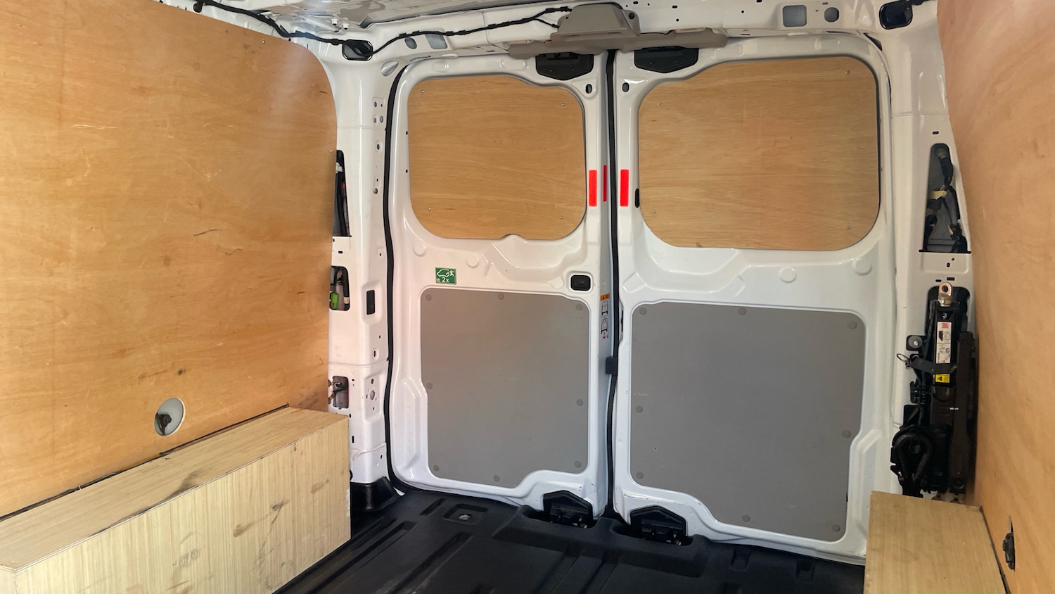 Used Ford Transit Custom 2024 for sale - 76045928: Photo 14