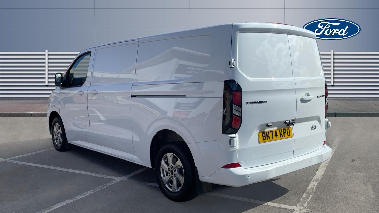 Used Ford Transit Custom 2024 for sale - 76045928: Photo 2