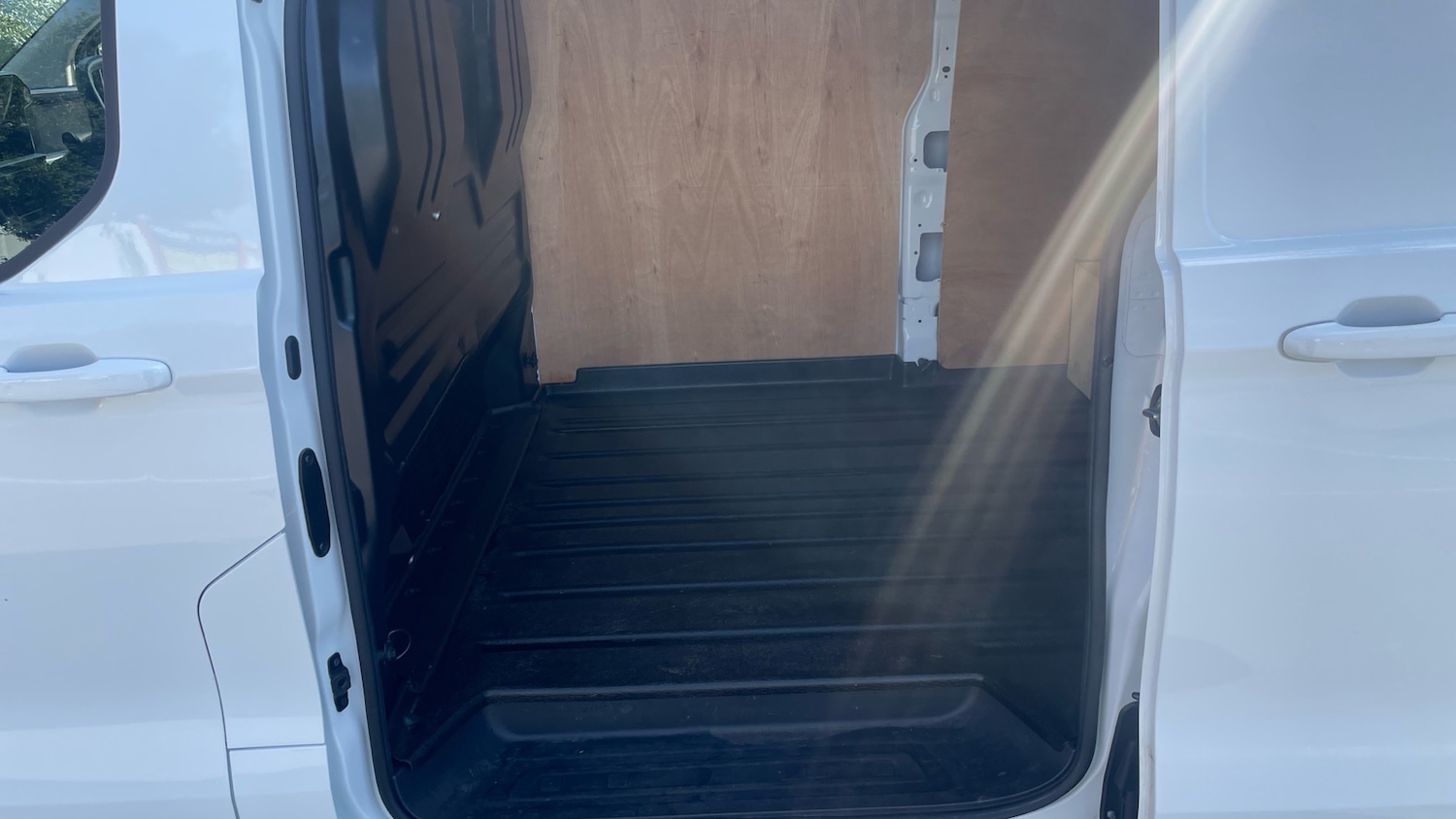 Used Ford Transit Custom 2024 for sale - 76045928: Photo 5
