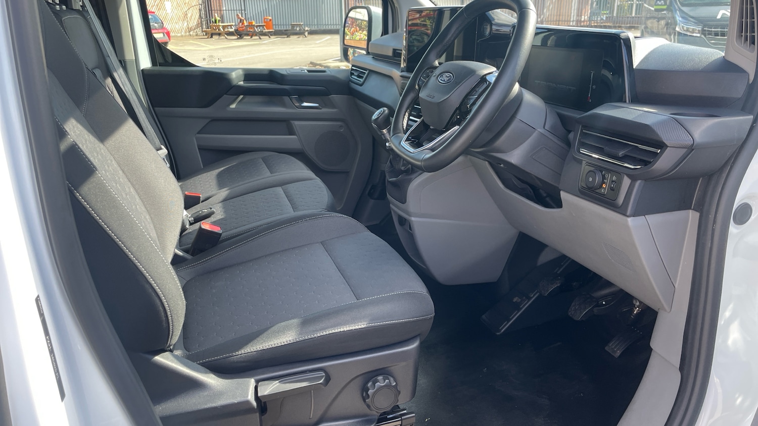 Used Ford Transit Custom 2024 for sale - 76045928: Photo 6