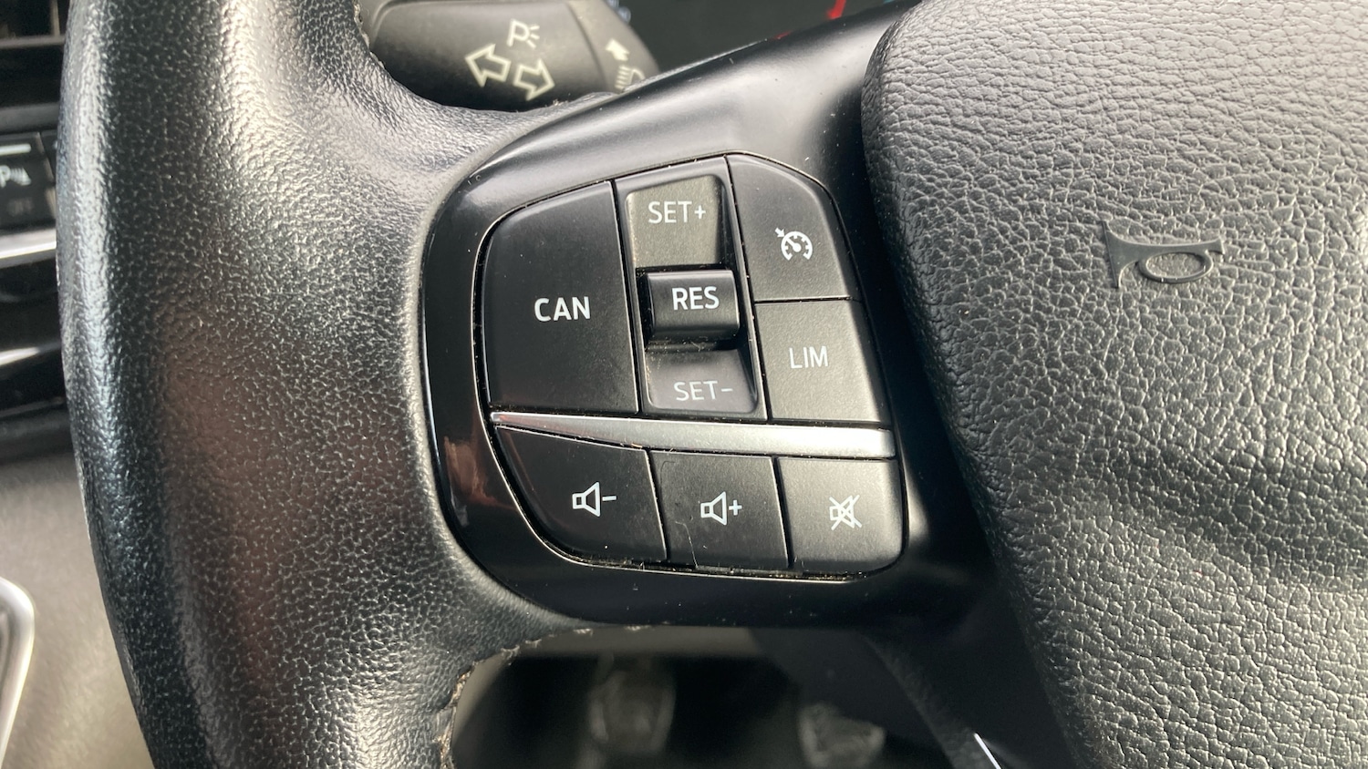 Used Ford Transit Custom 2022 for sale - 77945307: Photo 8